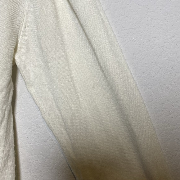 US Polo Assn Mens XL V Neck Long Sleeve Cream Sweater Preppy Ivy Minimalist - Picture 9 of 11